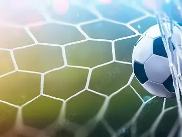 Partida de futebol exibida na televisão