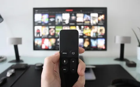 Televisão e controle remoto